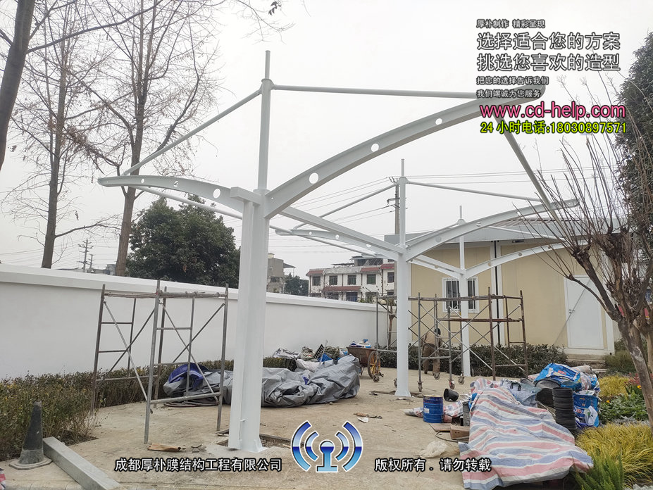 中铁八局自行车棚膜结构工程照片1_成都膜结构案例