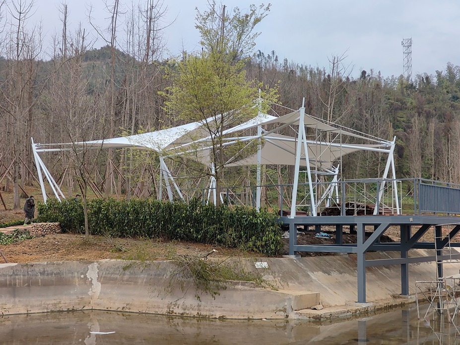 什邡蓥华山森林步道景观膜结构工程照片10_成都膜结构案例
