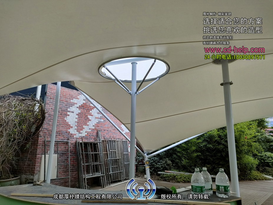 仁和春天西餐店露天膜结构工程照片9_成都膜结构案例