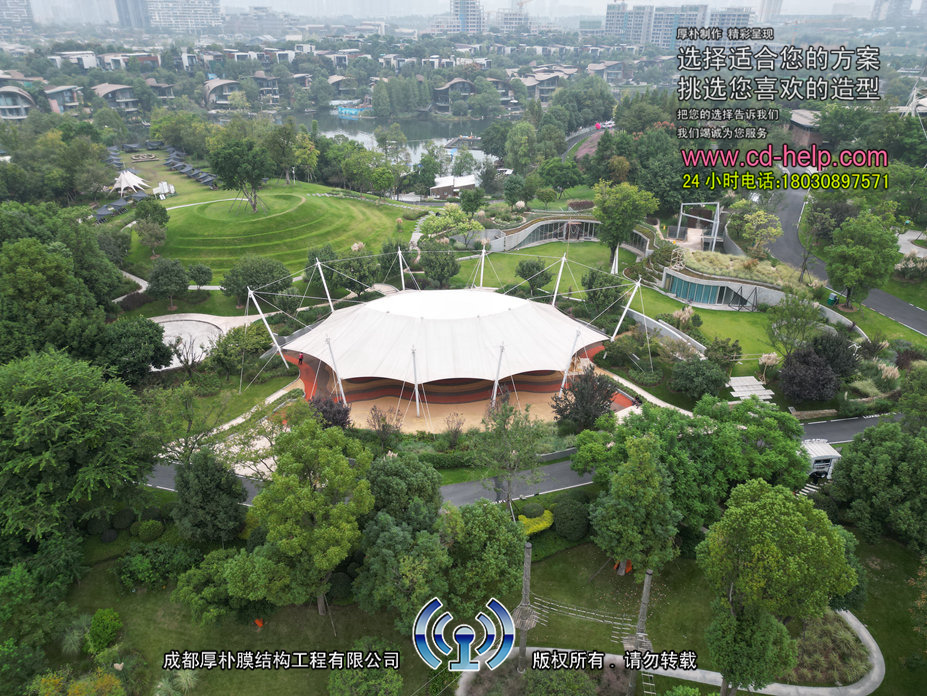 华阳麓客岛广场膜结构工程照片2_成都膜结构案例