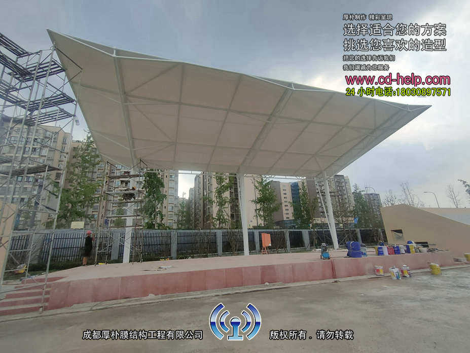 双流学校看台膜结构工程照片8_成都膜结构案例