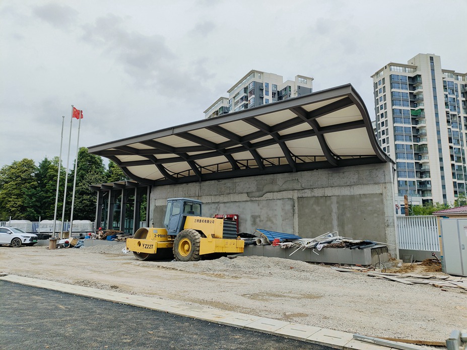绵阳博雅小学主席台膜结构工程照片11_成都膜结构案例