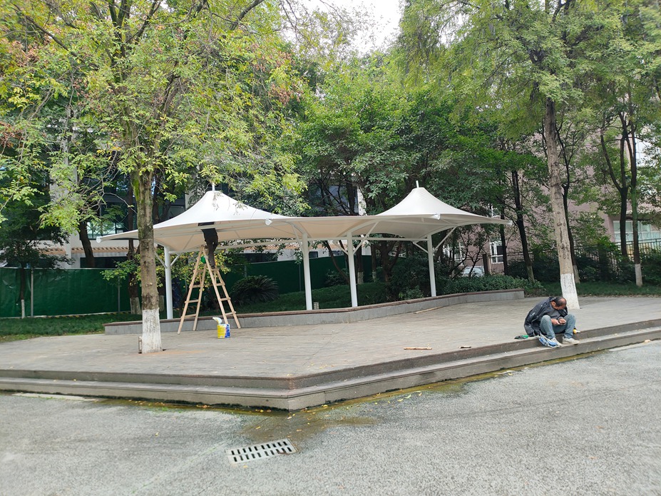 城市广场景观膜结构工程案例