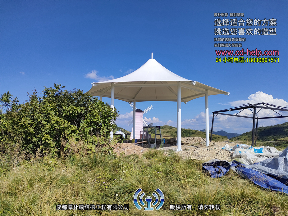 陕西安康神田大草原膜结构工程照片11_成都膜结构案例