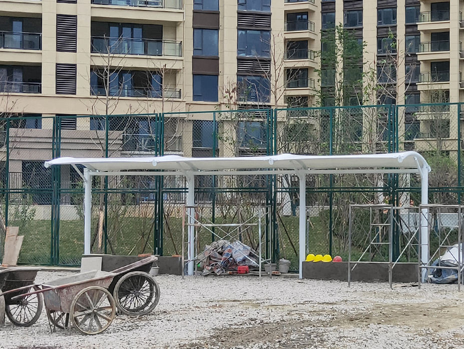 龙泉桃溪川小区休息棚膜结构工程照片12_成都膜结构案例